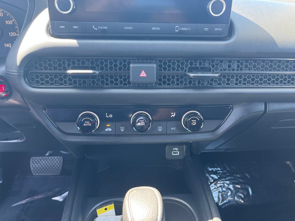 Certified 2024 Honda HR-V LX image 18