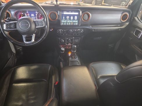 Used 2021 Jeep Gladiator Mojave AWD/4WD image 30