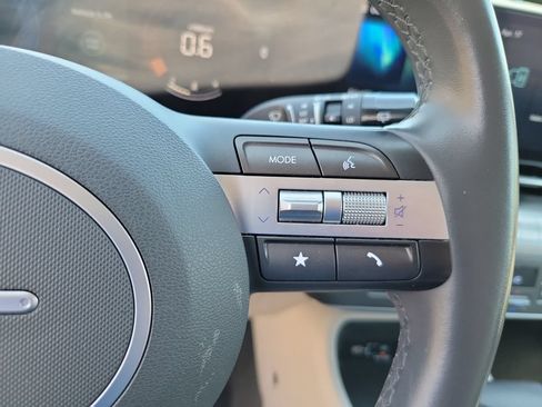 Used 2024 Hyundai Kona SEL FWD image 22