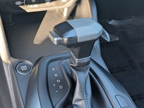 Used 2025 Kia K4 LXS image 17