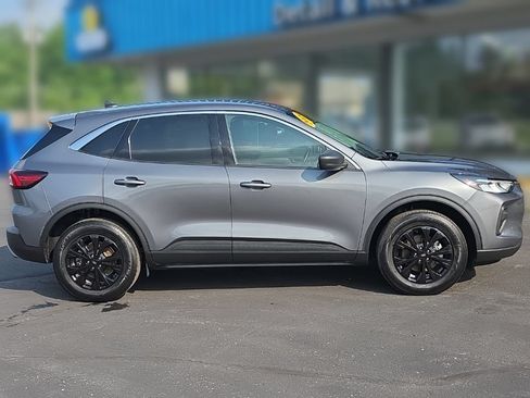 Used 2024 Ford Escape Active AWD/4WD image 7