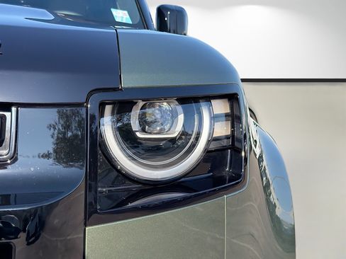 New 2026 Land Rover Defender 110 X image 9