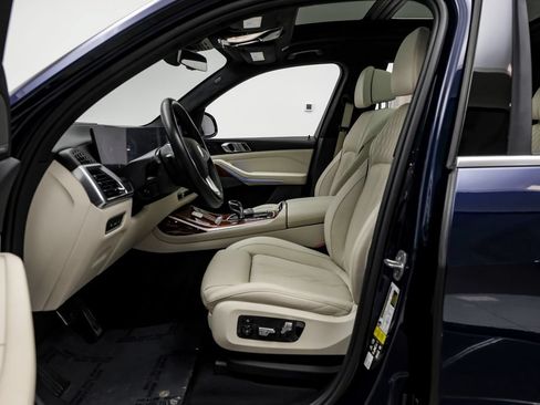 Used 2024 BMW ALPINA XB7 AWD/4WD image 8