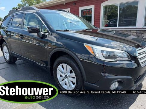 Used 2016 Subaru Outback 2.5i Premium AWD/4WD image 1
