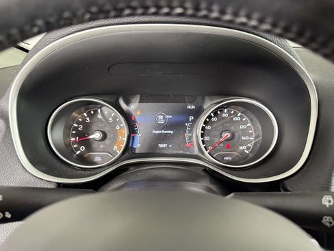 Used 2020 Jeep Compass Latitude AWD/4WD image 3