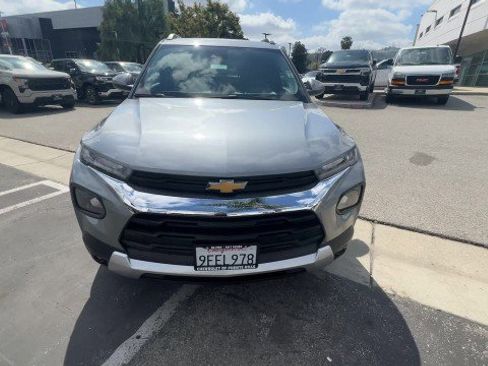 Used 2023 Chevrolet TrailBlazer LT image 3