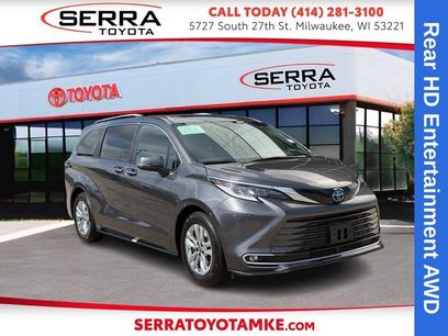 Used 2025 Toyota Sienna Limited