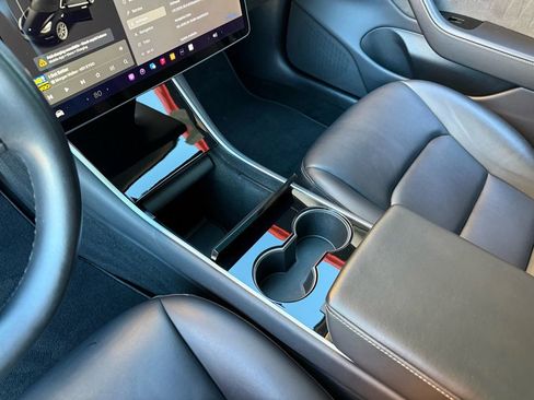 Used 2019 Tesla Model 3 Standard Range Plus image 28