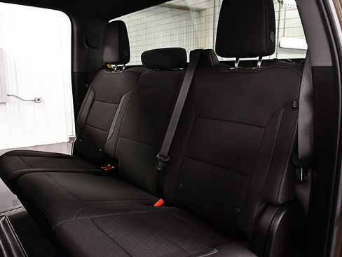 Used 2023 Chevrolet Silverado 1500 LT AWD/4WD image 30