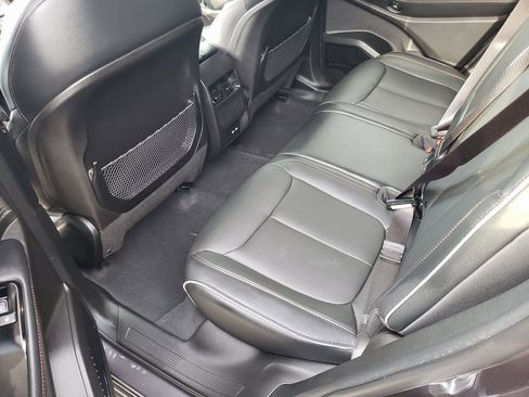 Used 2025 Jeep Wagoneer S Limited image 12