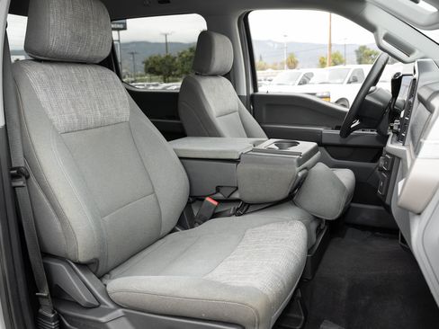 Used 2023 Ford F150 XLT image 41