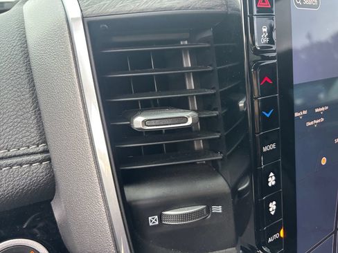 Used 2025 RAM 1500 Laramie w/ Night Edition AWD/4WD image 13