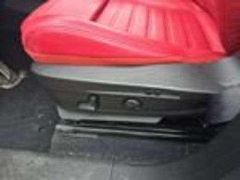 Used 2024 Alfa Romeo Stelvio Veloce AWD/4WD image 11