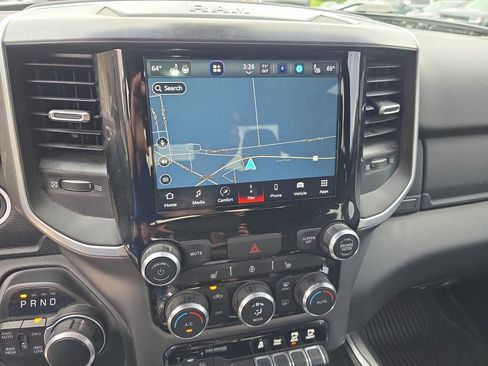 Used 2022 RAM 1500 Big Horn AWD/4WD image 13