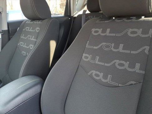 Used 2013 Kia Soul + w/ Audio Pkg image 18