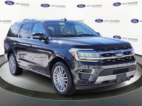 Used 2023 Ford Expedition Limited image 7