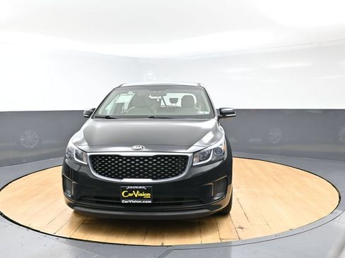 Used 2018 Kia Sedona L FWD image 5