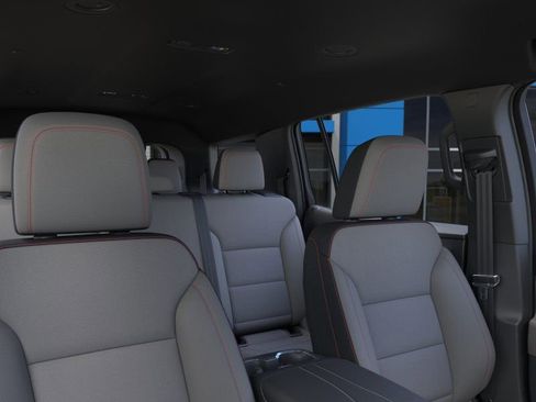 New 2026 Chevrolet Traverse LT w/ Driver Confidence Package FWD image 24