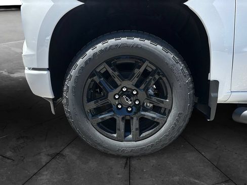 New 2026 Chevrolet Silverado 1500 Custom w/ Turbomax Blackout Package AWD/4WD image 14