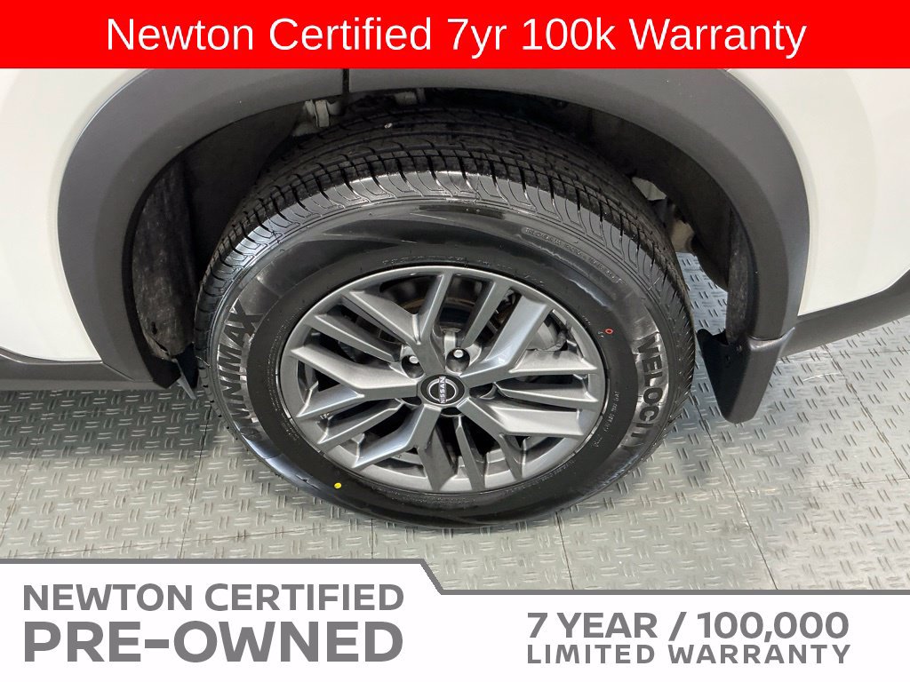Used 2023 Nissan Rogue S FWD image 39
