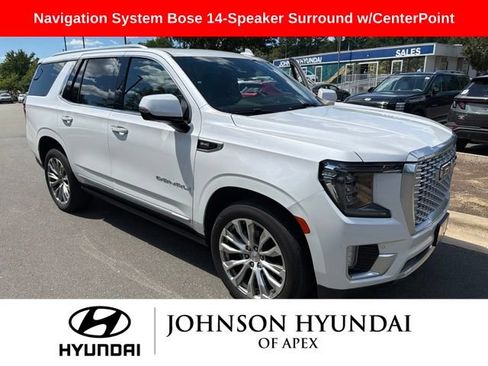 Used 2022 GMC Yukon Denali AWD/4WD image 2