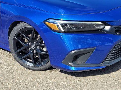 Used 2022 Honda Civic Sport image 9