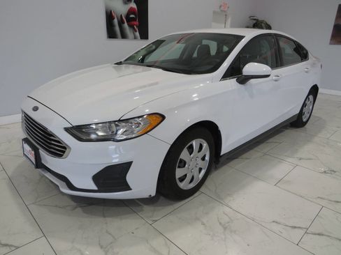 Used 2020 Ford Fusion S FWD image 7