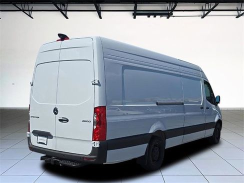 New 2025 Mercedes-Benz Sprinter 2500 image 4