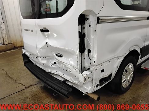 Used 2020 Ford Transit 150 XL RWD image 18