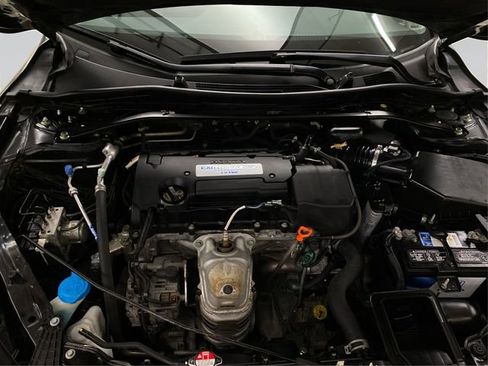 Used 2014 Honda Accord Sport image 11