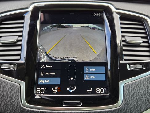 Used 2021 Volvo XC90 T6 Momentum w/ Protection Package Premier image 25