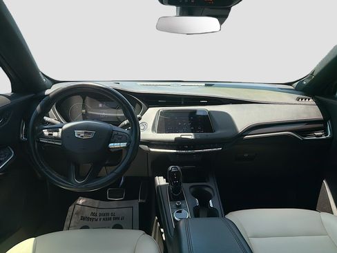 Used 2020 Cadillac XT4 Sport w/ Driver Awareness Package FWD image 21