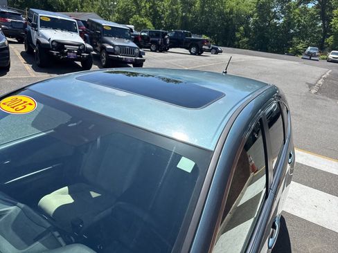 Used 2015 Honda CR-V EX image 8