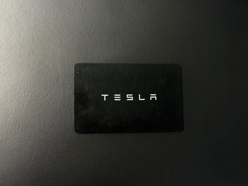 Used 2024 Tesla Model Y Long Range image 60