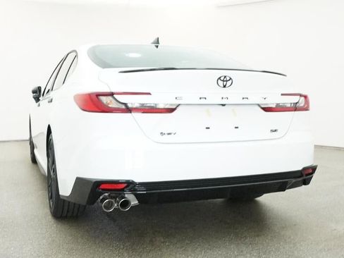 New 2026 Toyota Camry Hybrid FWD image 22