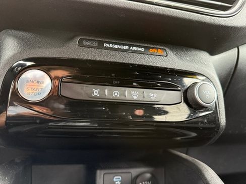 Used 2023 Ford Escape ST-Line w/ Tech Pack #1 AWD/4WD image 29