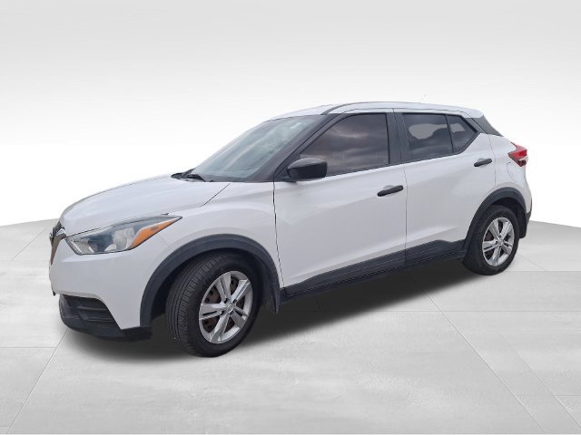 Used 2020 Nissan Kicks S FWD image 3