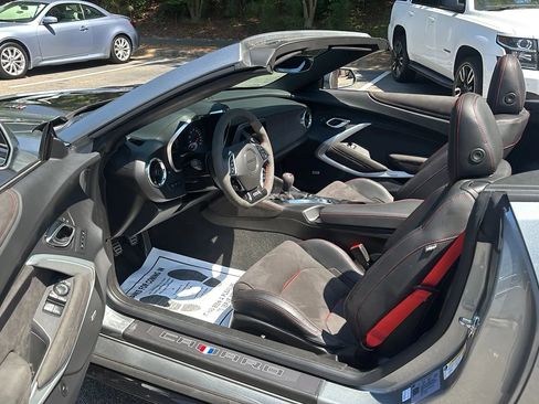Used 2023 Chevrolet Camaro ZL1 RWD image 20