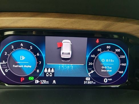 Used 2024 Volkswagen Atlas SE FWD image 18