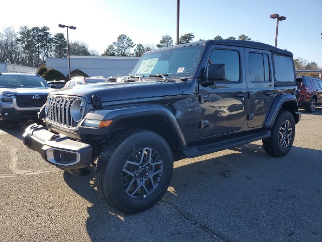 New 2026 Jeep Wrangler Unlimited Sahara AWD/4WD image 3