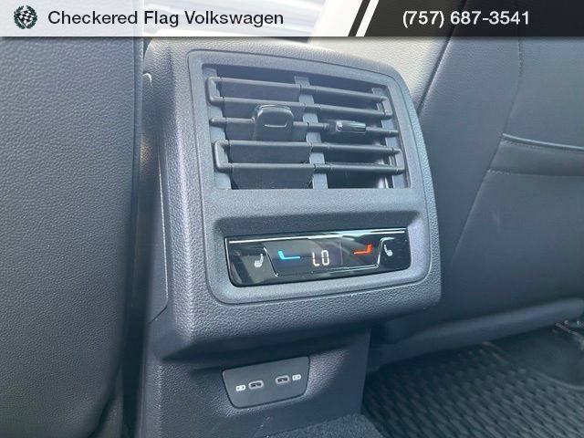 Used 2023 Volkswagen GTI Autobahn FWD image 27