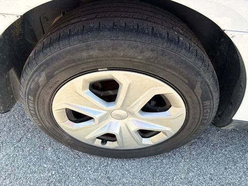 Used 2015 Ford Taurus Police Interceptor AWD image 13