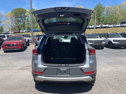 Used 2026 Chevrolet TrailBlazer LT w/ Driver Confidence Package image 8