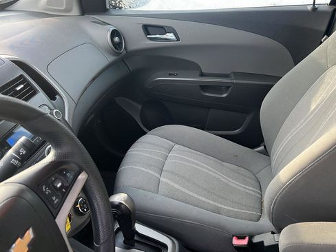 Used 2012 Chevrolet Sonic LT image 16