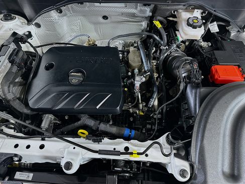 Used 2025 Buick Encore GX Preferred image 31