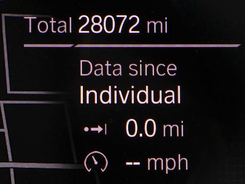 Used 2023 BMW 440i xDrive Convertible w/ Premium Package image 31