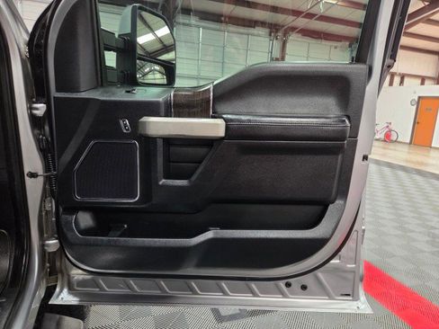 Used 2020 Ford F250 Lariat w/ Lariat Value Package image 57