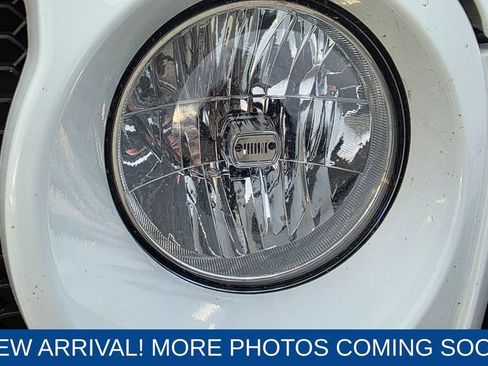 Used 2023 Jeep Wrangler Sport image 9