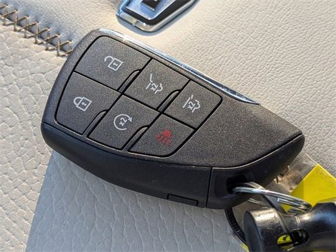 New 2026 GMC Yukon XL Denali w/ Denali Reserve Package image 35