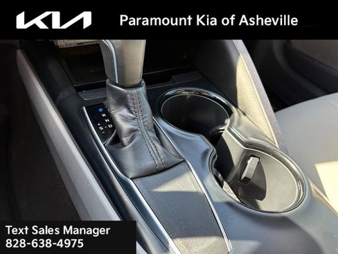 Used 2019 Toyota Camry SE w/ Audio Package image 27